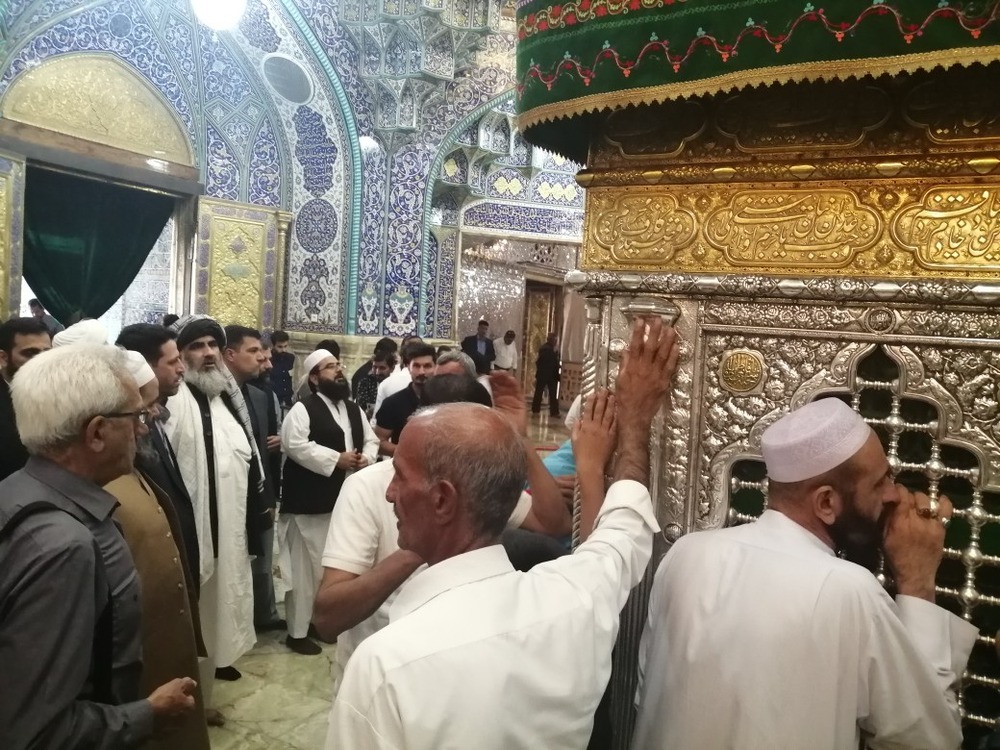 Министр по делам религий Пакистана посетил святыню Хазрата Масумеха (мир ей)