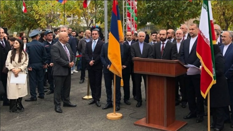 İran Ermenistan'ın Kapan şehrinde Başkonsolosluk açtı