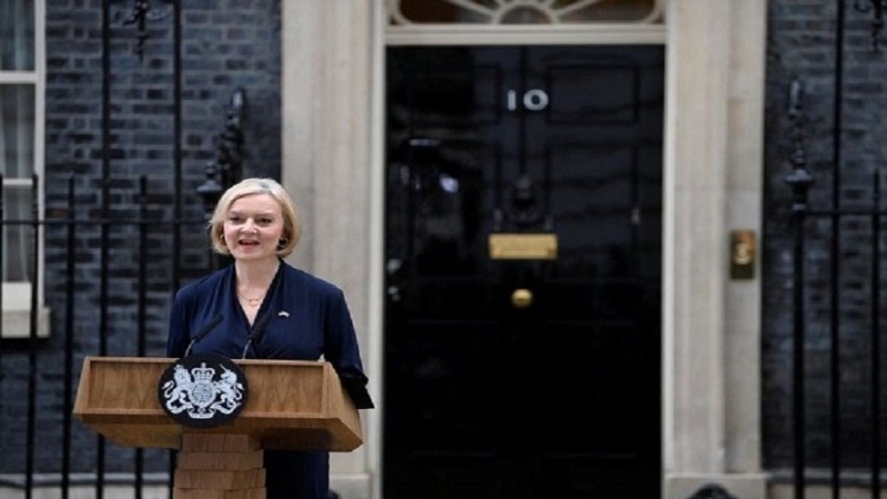 Britaniyanın baş naziri Truss istefa verib