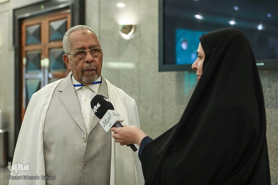  Algerian scholar highlights need for raising awareness about Muslim Unity