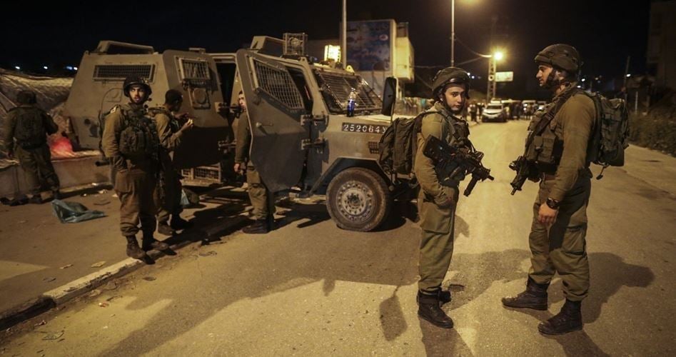 Israeli enemy forces kidnaps several Palestinians in W. Bank, al-Quds