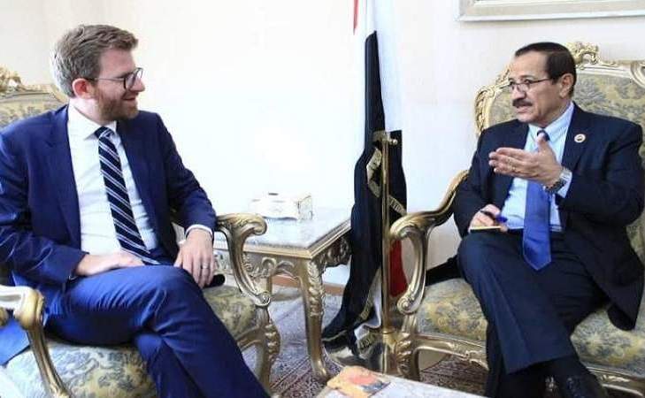  وزير الخارجية يدعو الصليب الأحمر إلى رفع سقف مساعدتها الإنسانية في اليمن