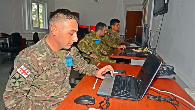 “Етернитј-2022” бејнәлхалг тәлими башлајыб