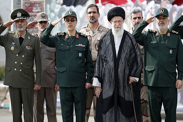 Imam Khamenei thanks Basij members as Tehran’s defenders of security