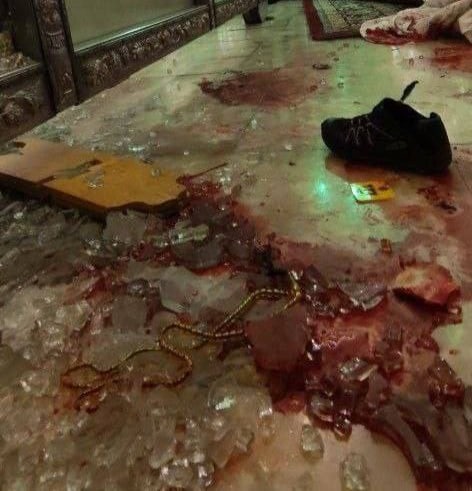 При теракте в Храме Шахчерага  погибли 15 человек, ранены более 19 человек
