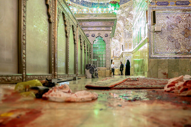 Imam Khamenei's message after terrorist act in shrine of Ahmad ibn Musa (pbuh) in Shiraz