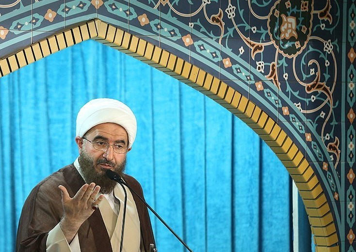 خطيب جمعة طهران: سننتقم لدماء شهداء شيراز من مسببي هذه الجريمة