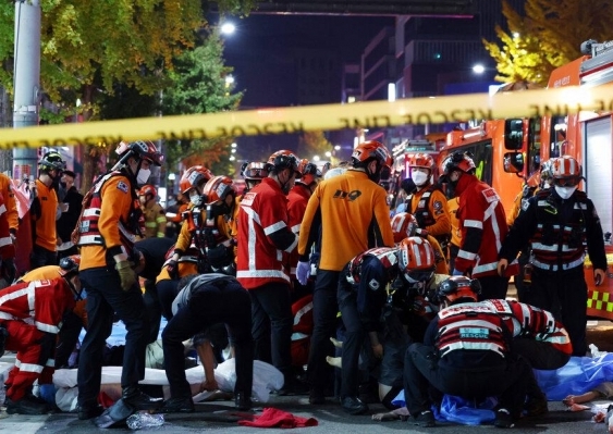 مقتل 120 شخصا وإصابة العشرات في حادثة تدافع في كوريا الجنوبية 