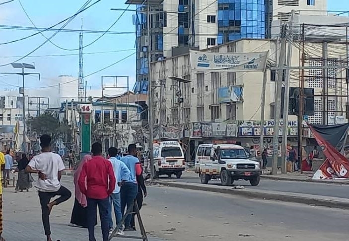  الصومال.. مقتل 8 في تفجير مزدوج وسط مقديشو