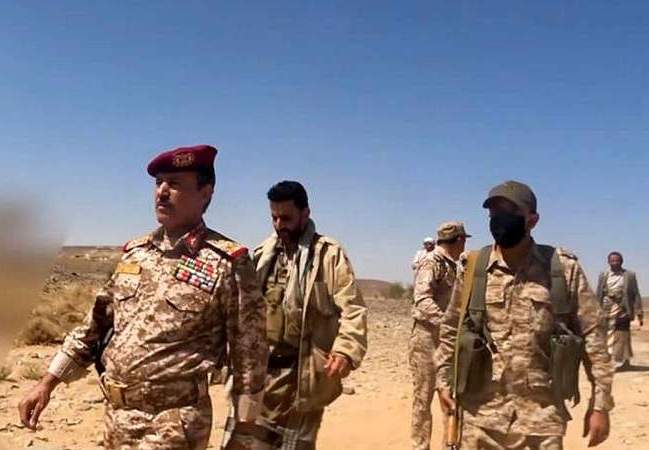  وزير الدفاع اليمني: لا سيادة على الثروة الوطنية إلا للجمهورية اليمنية التي عنوانها صنعاء 