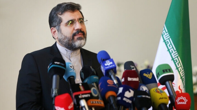 İran İslami irşat ve kültür bakanı Tacikistan'da