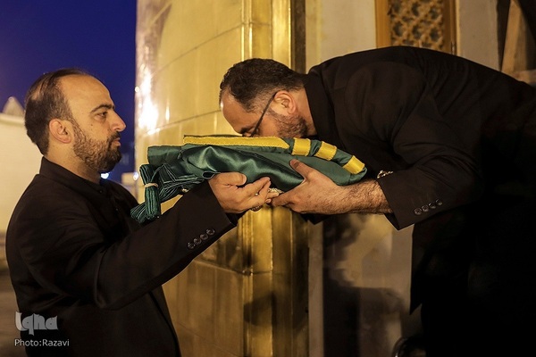 An Maye gurbin Tutar Haramin Imam Ridha da koriyar tuta