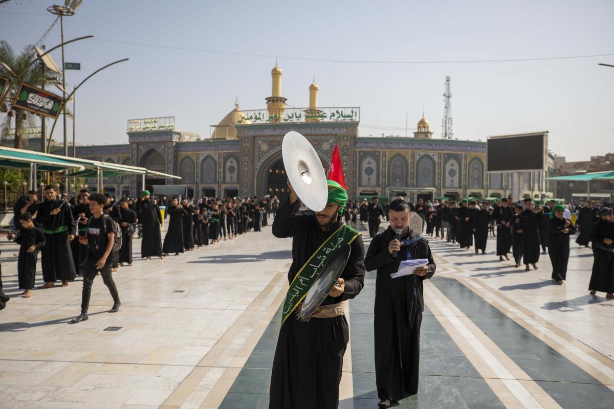 مواكب عزاء بمناسبة استشهاد الإمام الحسن العسكري (ع) في كربلاء
