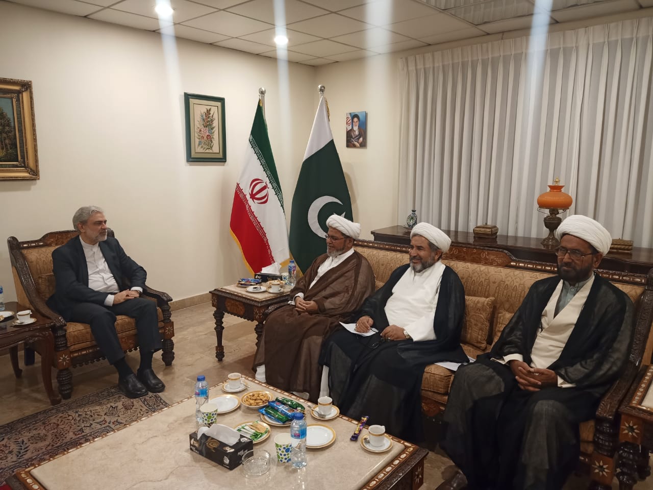 شیعہ علماء کونسل پاکستان کے اعلیٰ سطحی وفد کی ایرانی سفیر سے ملاقات