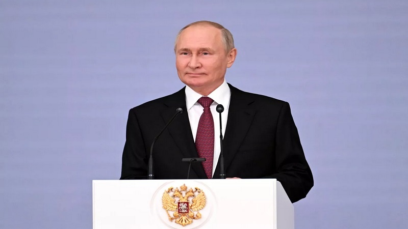 Putin'in ulusal para birimlerinin kullanımına vurgusu