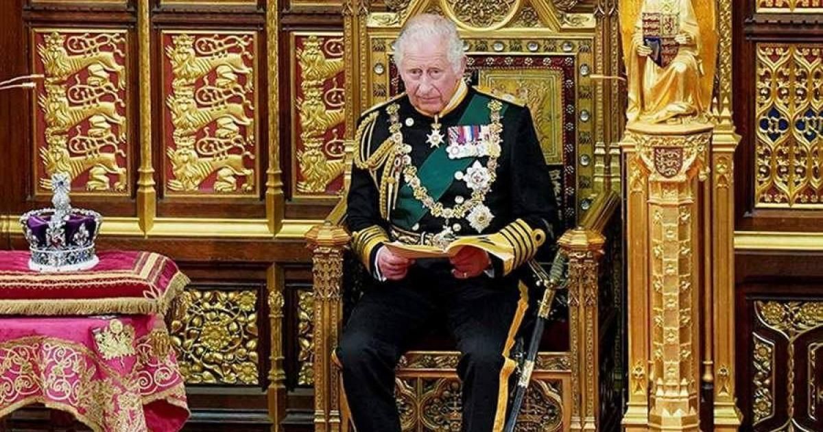 تنصيب تشارلز الثالث ملكاً على المملكة المتحدة