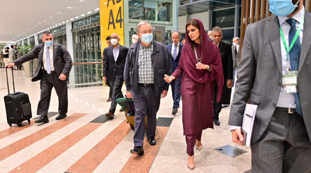  UN chief arrives in flood-hit Pakistan, urges 'massive support' from world 