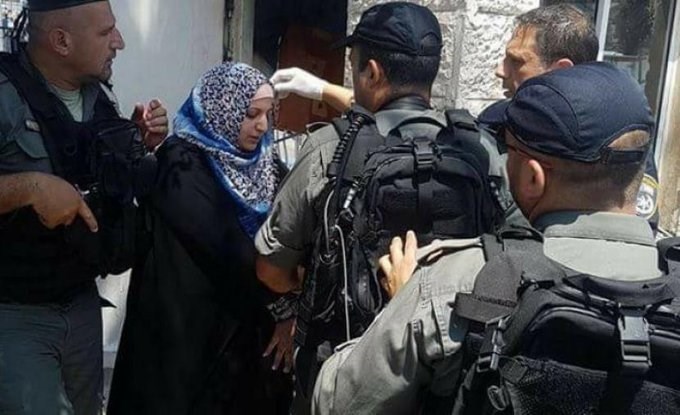  الاحتلال الإسرائيلي يعتقل فلسطينية بزعم محاولتها القيام بعملية طعن شرقي القدس