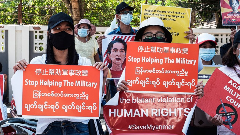 မြန်မာပြည်သူများအပေါ် စစ်တပ်၏ ကျူးလွန်မှုကို တရားစွဲဆိုနိုင်ရေး အင်ဒိုနီးရှားပြည်သူများ ကြိုးပမ်းလာ