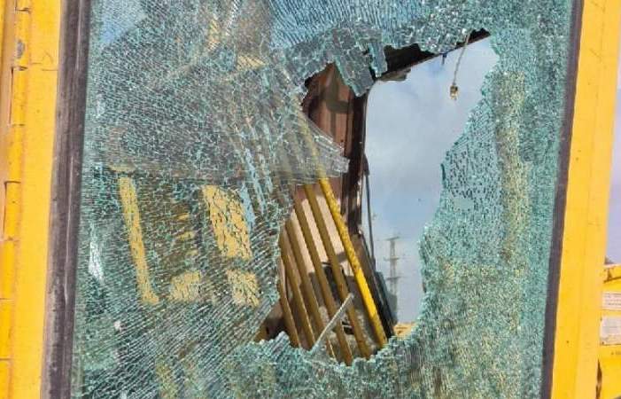  جيش العدو الصهيوني يعترف بإصابة مركبة هندسية برصاص مقاومين في جنين