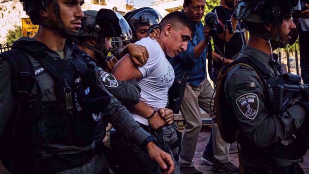 Israeli terrorist regime arrested 607 Palestinians in August