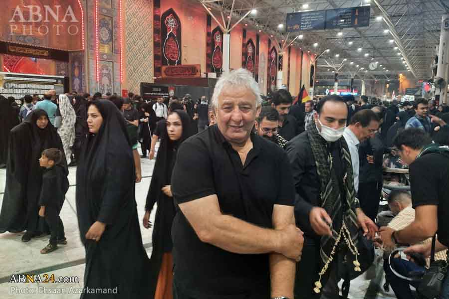 المصارع الايراني الشهير "محمد رضا طالقاني" في حرم امير المؤمنين (ع) بالنجف الأشرف