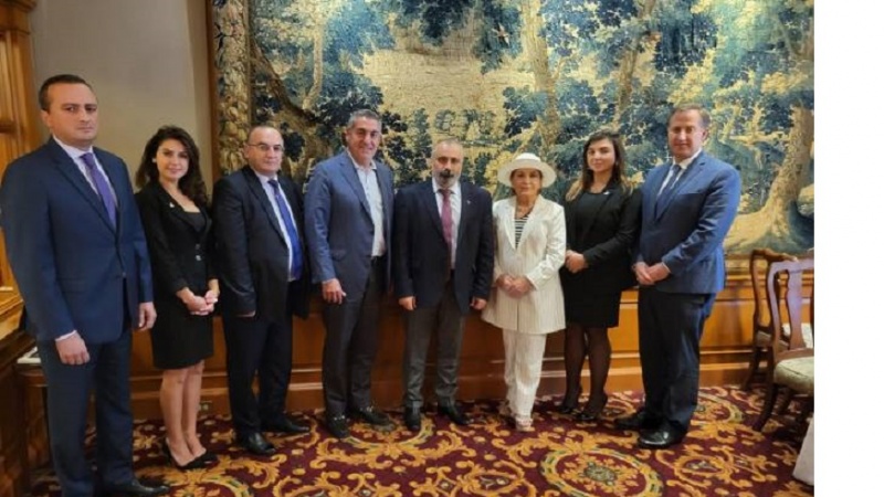 Америкалы конгресмен Азәрбајҹанын әлејһинә гәтнамә һазырлајыб