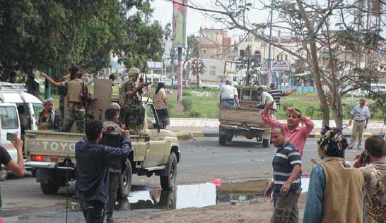 قبائل حضرموت تهدد مليشيا الانتقالي وحالة سخط في عدن جراء انقطاع الكهرباء 