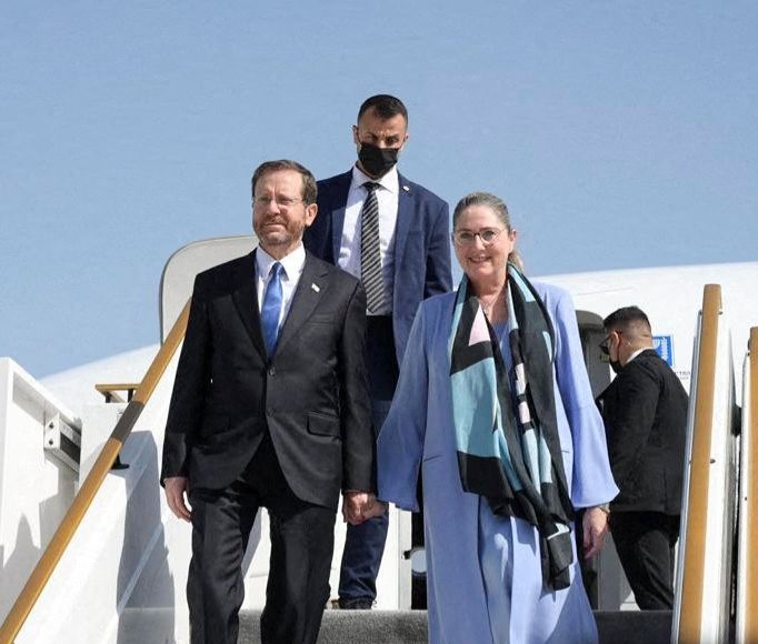  Analysis: Israeli project wants Bahrain another Palestine