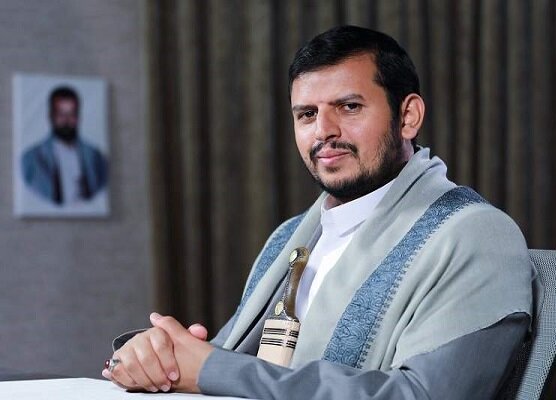 السيد عبدالملك بدرالدين الحوثي: العروض العسكرية هدفها تقديم رسالة للأعداء الطامعين المعتدين