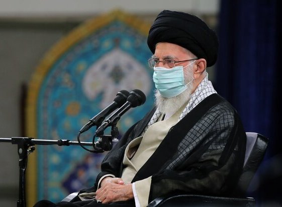 قائد الثورة يستقبل رواد وقادة الدفاع المقدس يوم غد الاربعاء