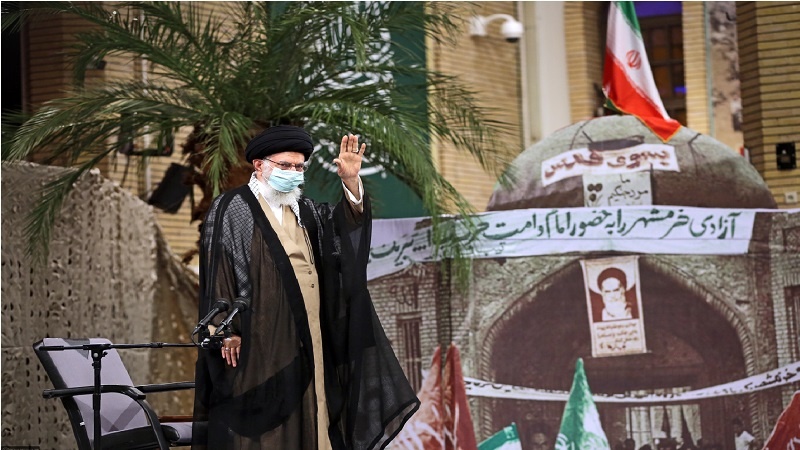 Ayatollah Khamenei: la guerra imposta all'Iran fu l'esito della strategia egemonica degli USA