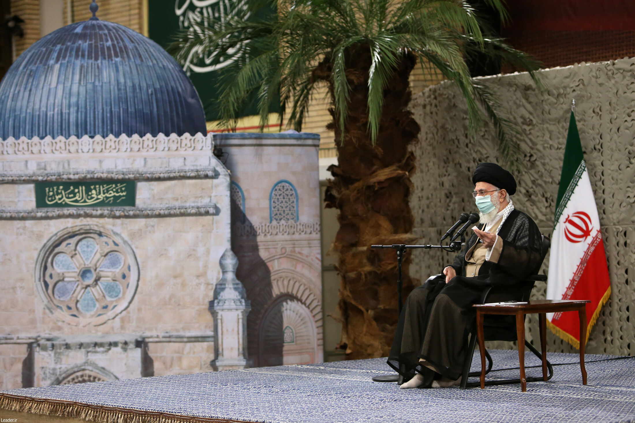 Imam Khamenei: Islamic Revolution a threat to global imperialism which they can't stand