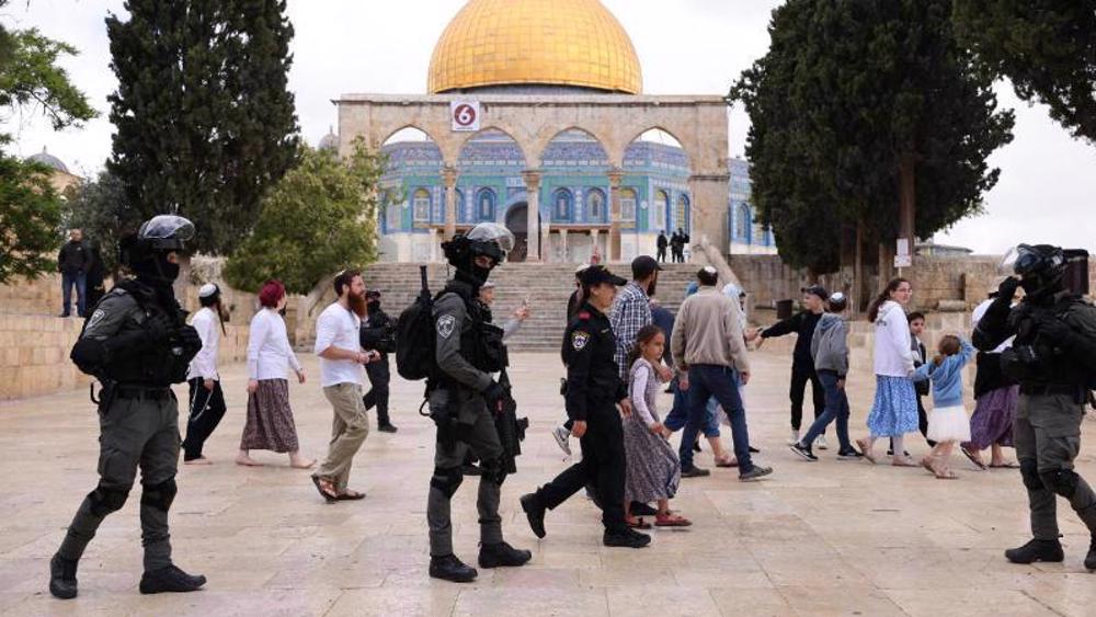  Israeli settlers break into al-Aqsa Mosque amid calls for mass breaks-in ahead of Jewish holidays 