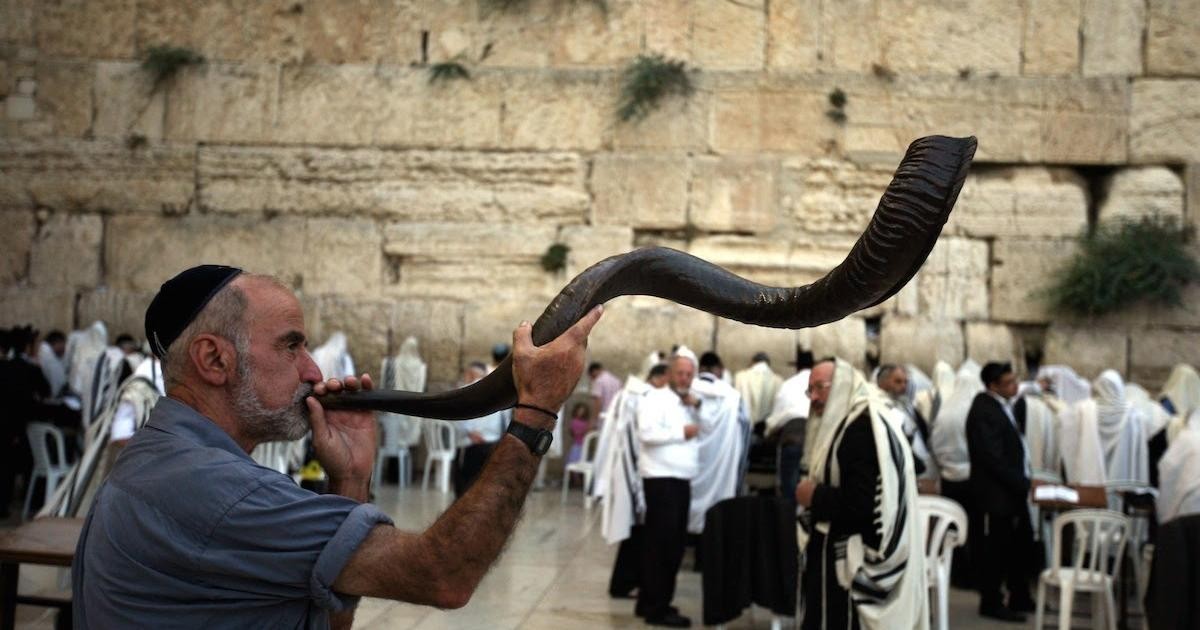 النفخ في البوق: أداة خطيرة لفرض سيطرة المستوطنين على الأقصى