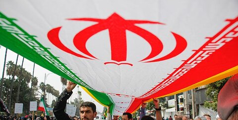 ایران موفق به مهار آشوب شد
