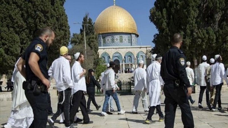  Uz podršku policije, izraelski doseljenici ponovo upali u Al-Aksu