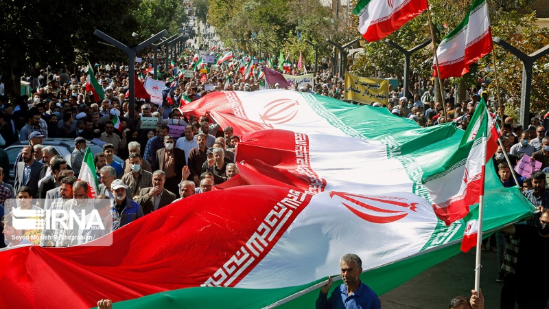 İçişleri bakanı halkın Resulullah'ın -saa- büyük ümmeti mitingine hamasi katılımını takdir etti