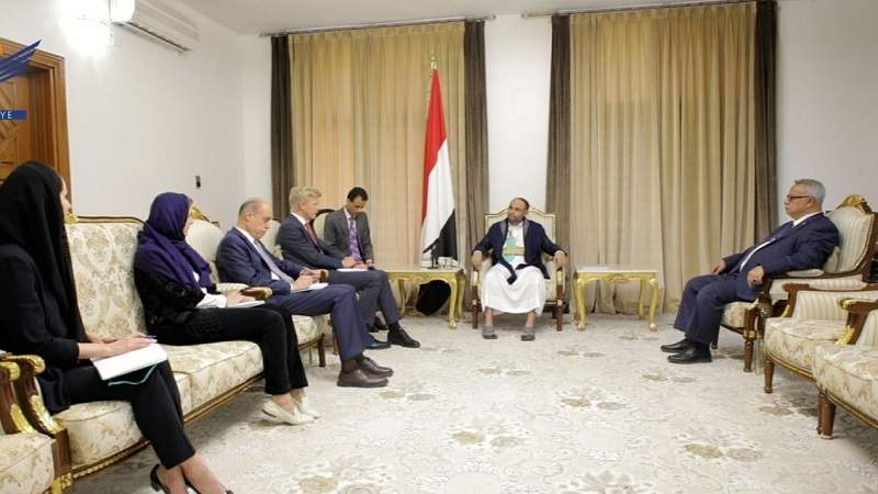 الرئيس المشاط  للمبعوث الأممي: أننا نريد تحقيق مطالب شعبنا اليمني بالسلام المشرف والعادل