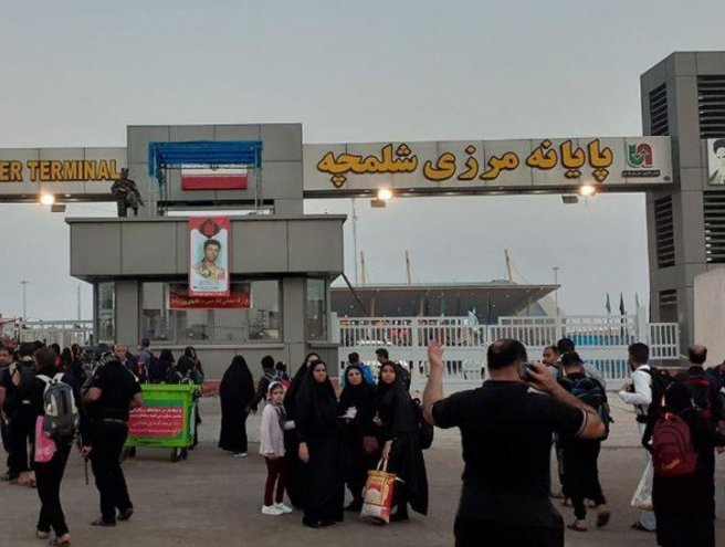 الرئيس الايراني يؤكد ضرورة توفير رحلة سهلة وامنة ورخيصة لزوار الاربعين