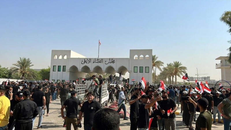 Bağdat'ta eylemciler, Tahrir meydanından çekildi