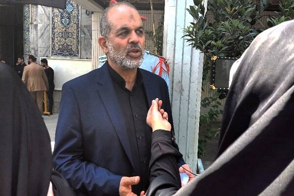 وزير الداخلية: الحكومة العراقية تَعِد بتوفير الامن للزوار الايرانيين