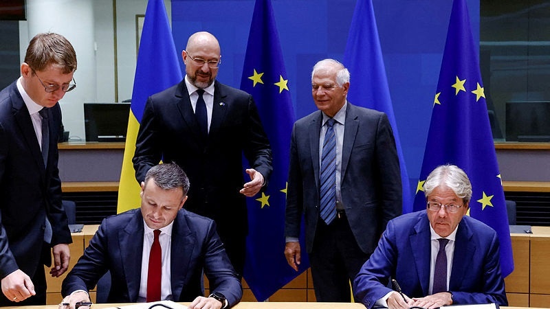 Continuazione del sostegno finanziario dell'UE all'Ucraina