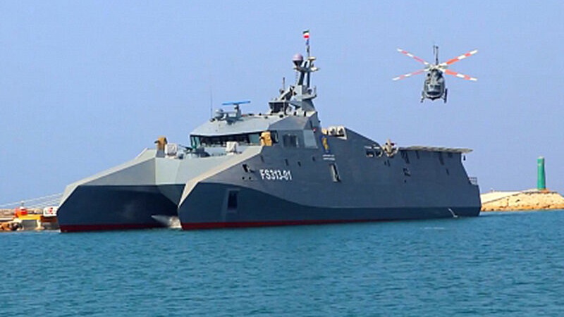 Вхождение боевого патрульного фрегата "Мученик Сулеймани" в состав ВМС КСИР