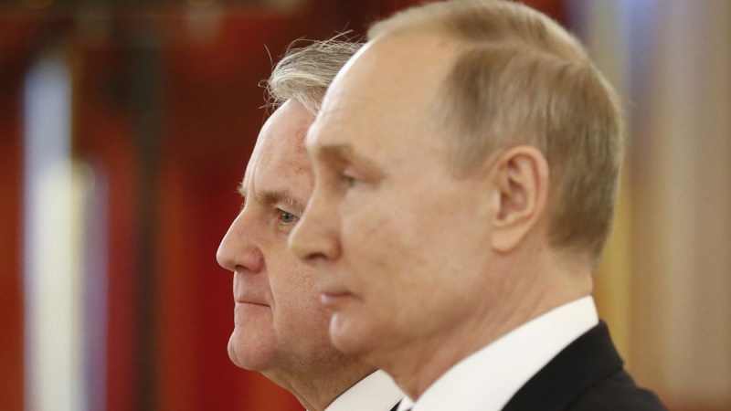 駐ロシア米大使が任期終了に伴いロシア出国