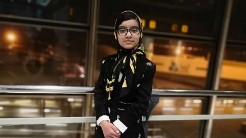 Iranisches Mädchen wird Weltmeisterin bei Mathematik-Wettbewerb
