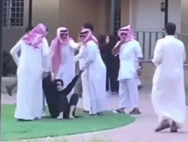 السعودية: مطالب حقوقية بكشف مصير أيتام خميس مشيط المعنفات