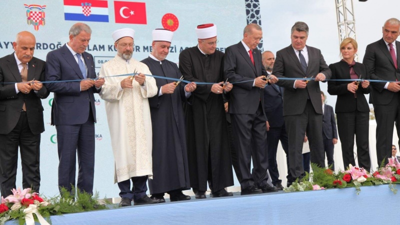  Sisak: Svečano otvorena džamija i Islamski centar