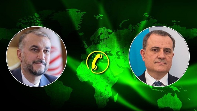 Außenminister des Irans und der Republik Aserbaidschan sprechen über Differenzen