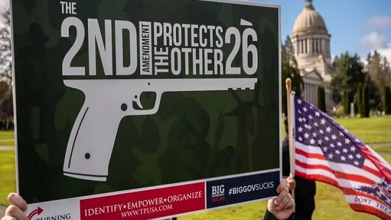 В штате Вашингтон запретили продажу штурмового оружия